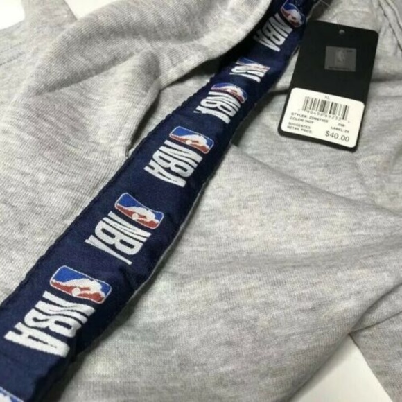 NBA Men's XL Grey Sweat Basketball Shorts MSRP $40 - Picture 2 of 7